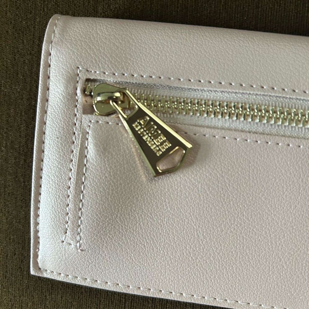 Aimee Kestenberg Pink Bifold Wallet - Picture 4 of 9